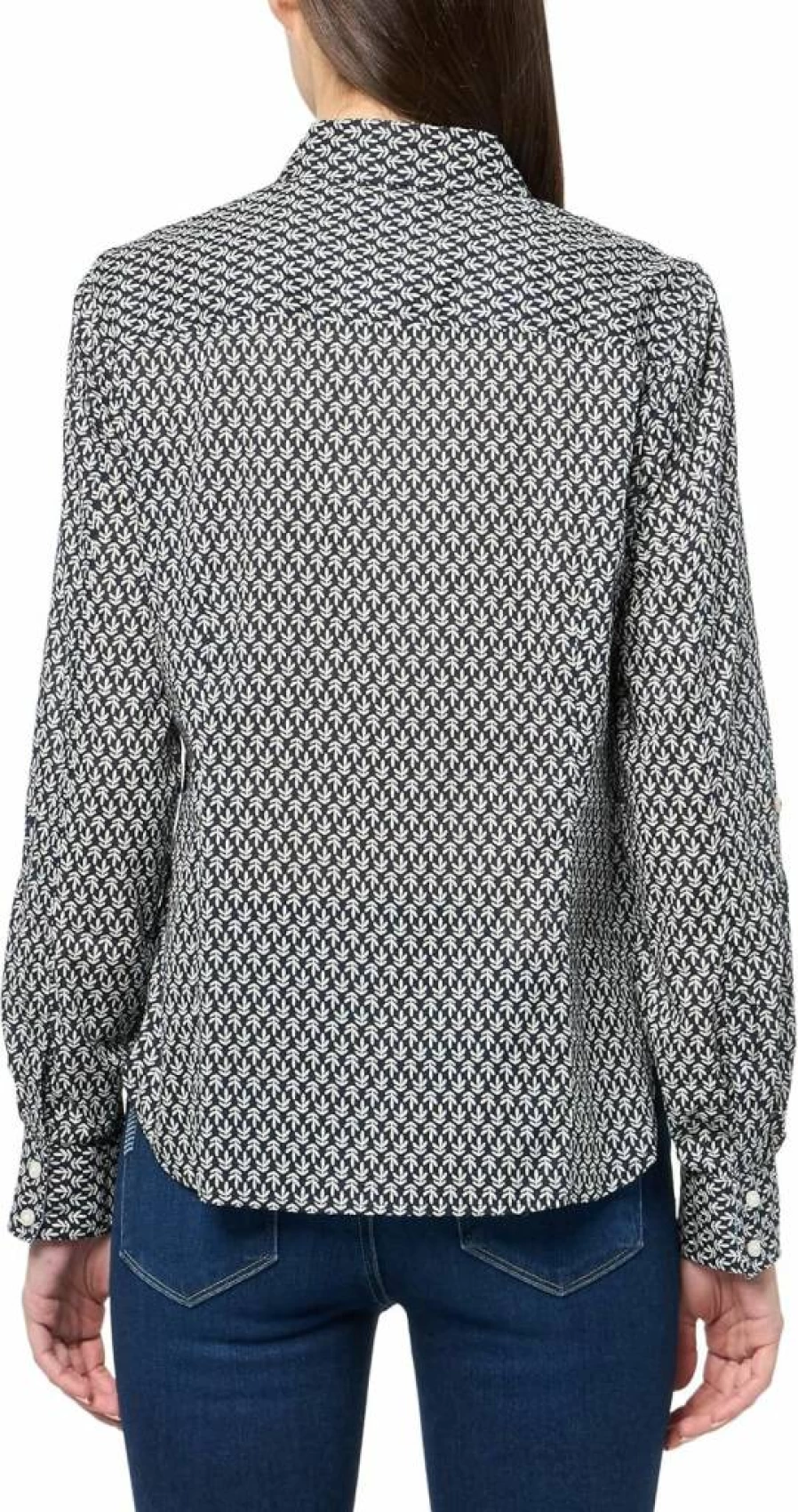 Nautica Women's Casual Long Sleeve Button Down Shirt with Roll Tab Sleeve Detail
