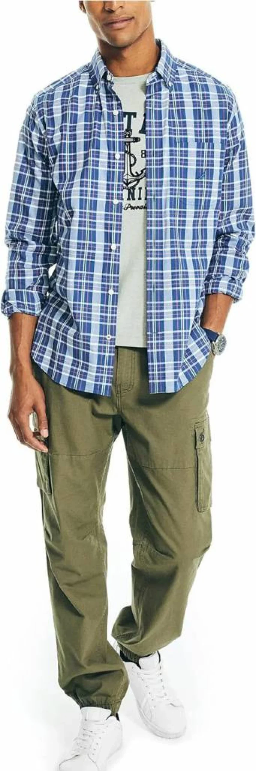 Nautica Men's Classic Plaid Button-Down Poplin Shirt for Casual Wear