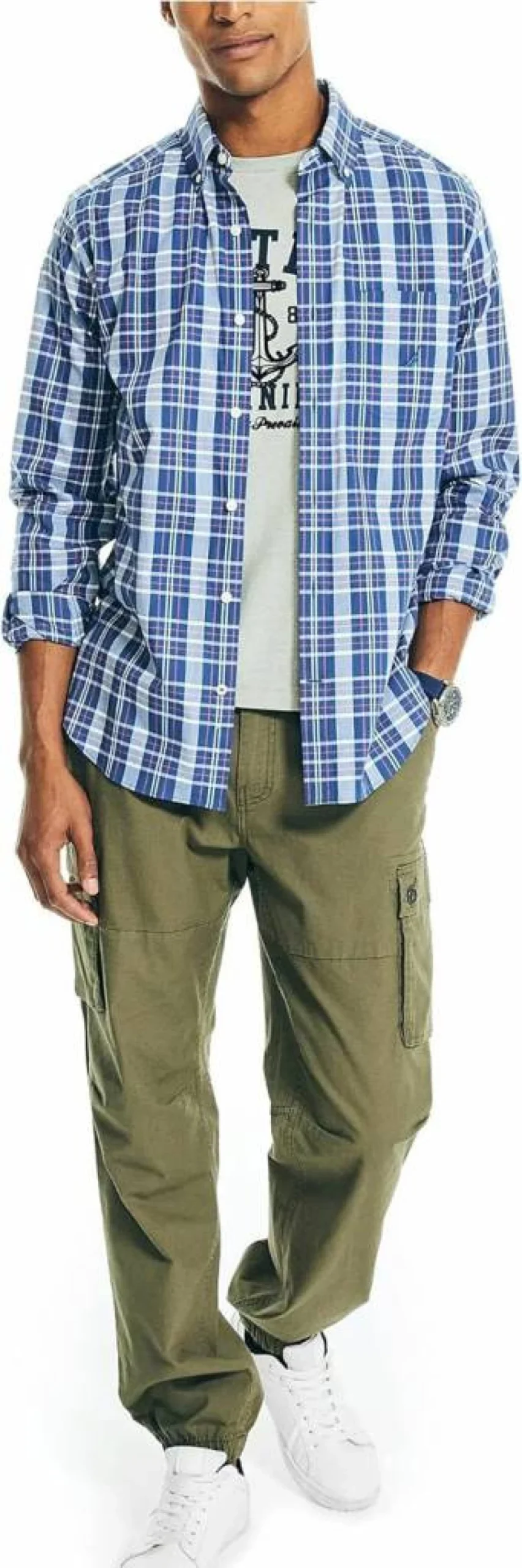 Nautica Men's Classic Plaid Button-Down Shirt in Lightweight Poplin for Casual Wear