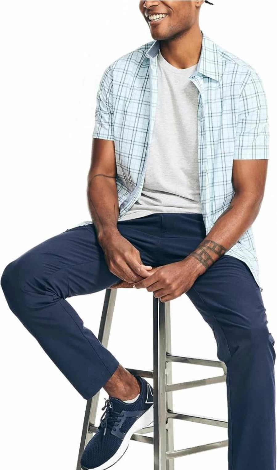 Nautica Men's Slim Fit Plaid Short-Sleeve Casual Shirt – Lightweight Summer Top
